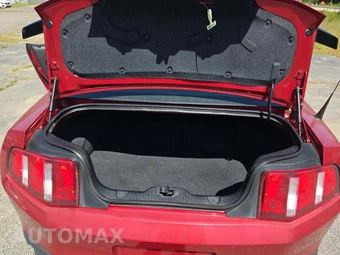 2012 Ford Mustang GT Premium Coupe - miniatura 11