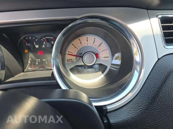 2012 Ford Mustang GT Premium Coupe - miniatura 6