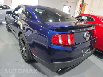 2012 Ford Mustang Shelby GT500 Coupe - miniatura 2