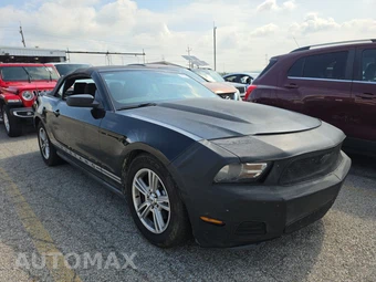 2012 Ford Mustang V6 Convertible – miniatura 3