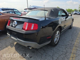 2012 Ford Mustang V6 Convertible – miniatura 4