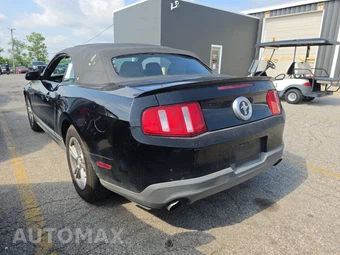 2012 Ford Mustang V6 Convertible – miniatura 6