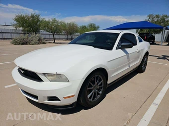 2012 Ford Mustang V6 Coupe