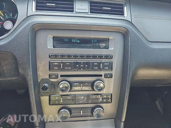 2012 Ford Mustang V6 Coupe – miniatura 10
