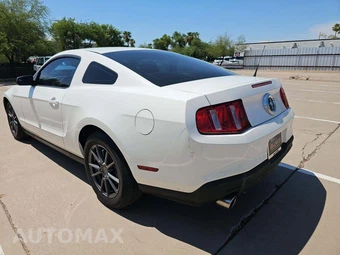 2012 Ford Mustang V6 Coupe – miniatura 2