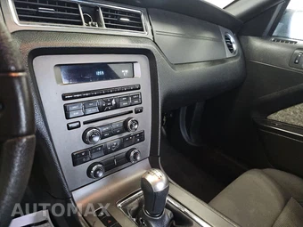 2012 Ford Mustang V6 Coupe – miniatura 11