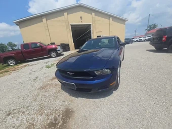 2012 Ford Mustang V6 Coupe