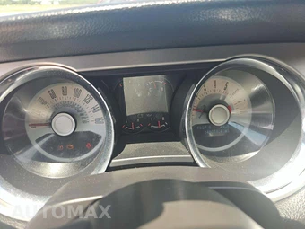 2012 Ford Mustang V6 Premium Coupe – miniatura 6