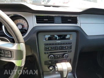 2012 Ford Mustang V6 Premium Coupe – miniatura 11