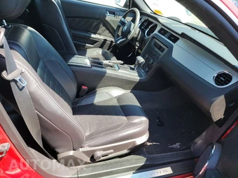 2012 Ford Mustang V6 Premium Coupe – miniatura 8