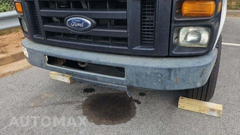 2012 Ford Super Duty E-350 Commercial Cargo Van 138.0" WB - miniatura 19