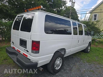2012 Ford Super Duty E-350 Commercial Cargo Van 138.0" WB - miniatura 3