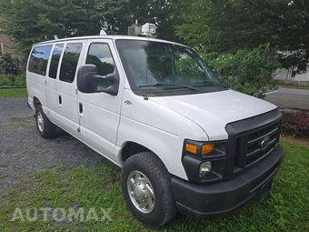 2012 Ford Super Duty E-350 Commercial Cargo Van 138.0" WB - miniatura 4