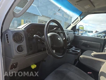 2012 Ford Super Duty E-350 Cutaway - miniatura 11