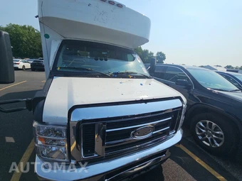 2012 Ford Super Duty E-350 Cutaway DRW – miniatura 2