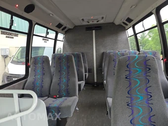 2012 Ford Super Duty E-350 Cutaway DRW – miniatura 14