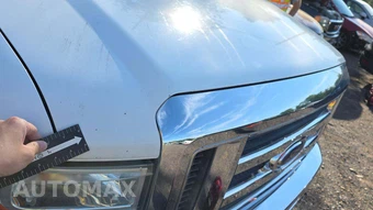 2012 Ford Super Duty E-350 Cutaway DRW – miniatura 26