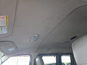 2012 Ford Super Duty E-350 Wagon XL 138.0" WB - miniatura 16