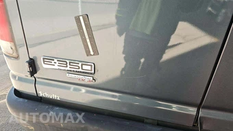 2012 Ford Super Duty E-350 Wagon XL 138.0" WB - miniatura 24
