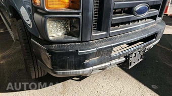 2012 Ford Super Duty E-350 Wagon XL 138.0" WB - miniatura 28