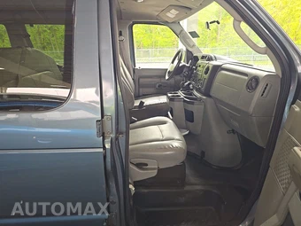 2012 Ford Super Duty E-350 Wagon XL 138.0" WB - miniatura 8