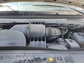 2012 Ford Super Duty E-450 Cutaway DRW - miniatura 14