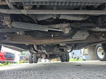2012 Ford Super Duty E-450 Cutaway DRW – miniatura 17