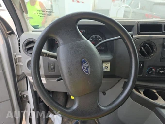 2012 Ford Super Duty E-450 Cutaway DRW - miniatura 10
