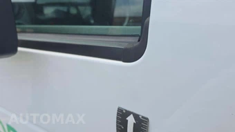 2012 Ford Super Duty E-450 Cutaway DRW - miniatura 17