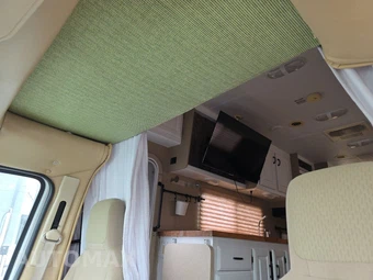 2012 Ford Super Duty E-450 Cutaway DRW - miniatura 13