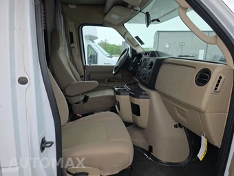 2012 Ford Super Duty E-450 Cutaway DRW - miniatura 8