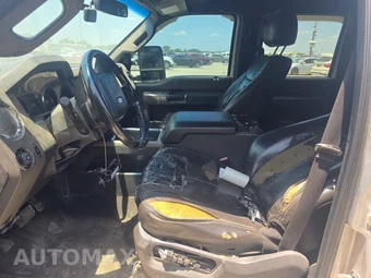 2012 Ford Super Duty F-250 Lariat Crew Cab Medium Bed - miniatura 7