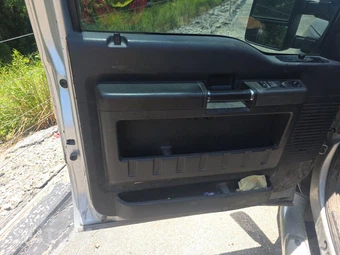 2012 Ford Super Duty F-250 Lariat Crew Cab Medium Bed - miniatura 9