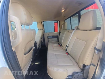 2012 Ford Super Duty F-250 Lariat Crew Cab Medium Bed - miniatura 13