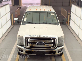 2012 Ford Super Duty F-250 Lariat Crew Cab Medium Bed - miniatura 2