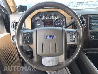 2012 Ford Super Duty F-250 Lariat Crew Cab Medium Bed - miniatura 10
