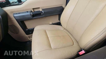 2012 Ford Super Duty F-250 Lariat Crew Cab Medium Bed - miniatura 28