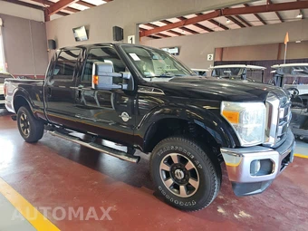 2012 Ford Super Duty F-250 Lariat Crew Cab Medium Bed - miniatura 3