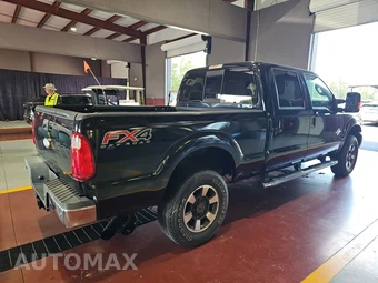 2012 Ford Super Duty F-250 Lariat Crew Cab Medium Bed - miniatura 4