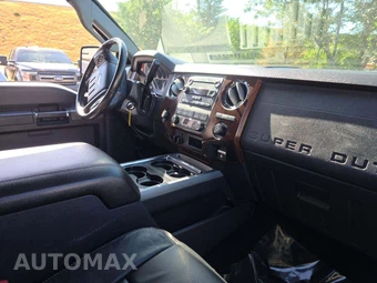 2012 Ford Super Duty F-250 Lariat Crew Cab Medium Bed - miniatura 19