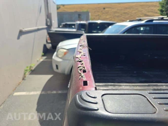 2012 Ford Super Duty F-250 Lariat Crew Cab Medium Bed - miniatura 24