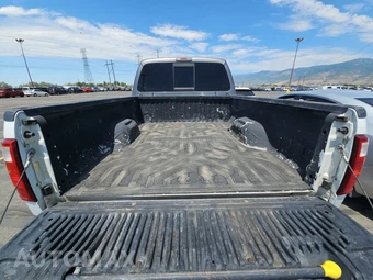 2012 Ford Super Duty F-250 Lariat Crew Cab Medium Bed - miniatura 16