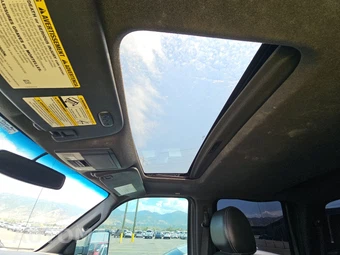 2012 Ford Super Duty F-250 Lariat Crew Cab Medium Bed - miniatura 17