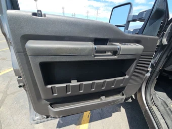 2012 Ford Super Duty F-250 Lariat Crew Cab Medium Bed - miniatura 9
