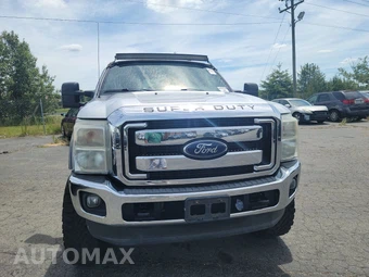 2012 Ford Super Duty F-250 Lariat Crew Cab Medium Bed - miniatura 2