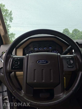 2012 Ford Super Duty F-250 Lariat Crew Cab Medium Bed - miniatura 21