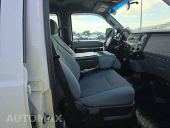 2012 Ford Super Duty F-250 XL Crew Cab Long Bed - miniatura 8