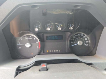 2012 Ford Super Duty F-250 XL Regular Cab Long Bed - miniatura 9