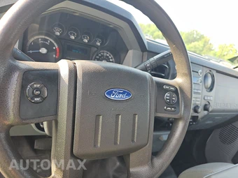 2012 Ford Super Duty F-250 XL Regular Cab Long Bed - miniatura 10