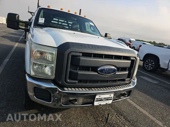 2012 Ford Super Duty F-250 XL Regular Cab Long Bed - miniatura 2